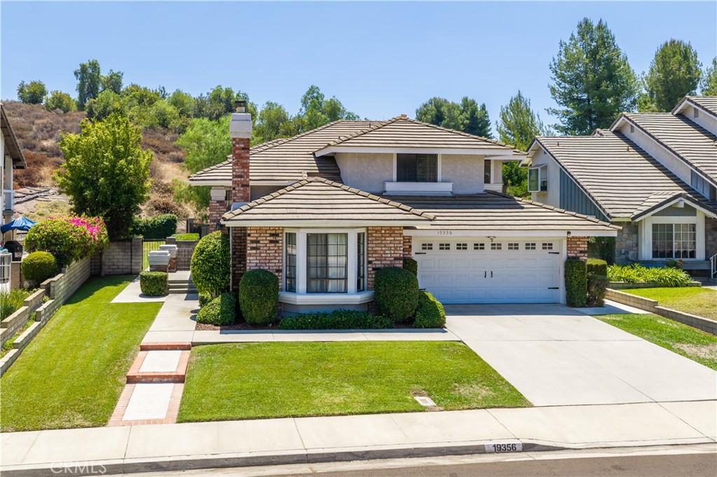 19356 Colina Drive Property Photo