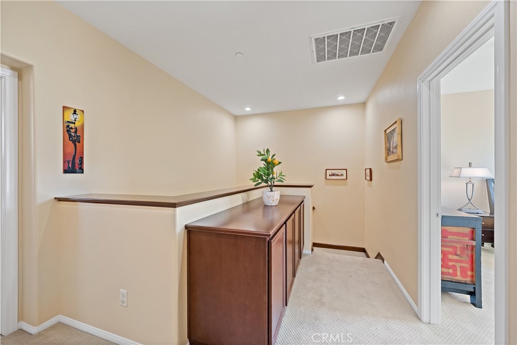 729 Park View Terrace Property Photo 16