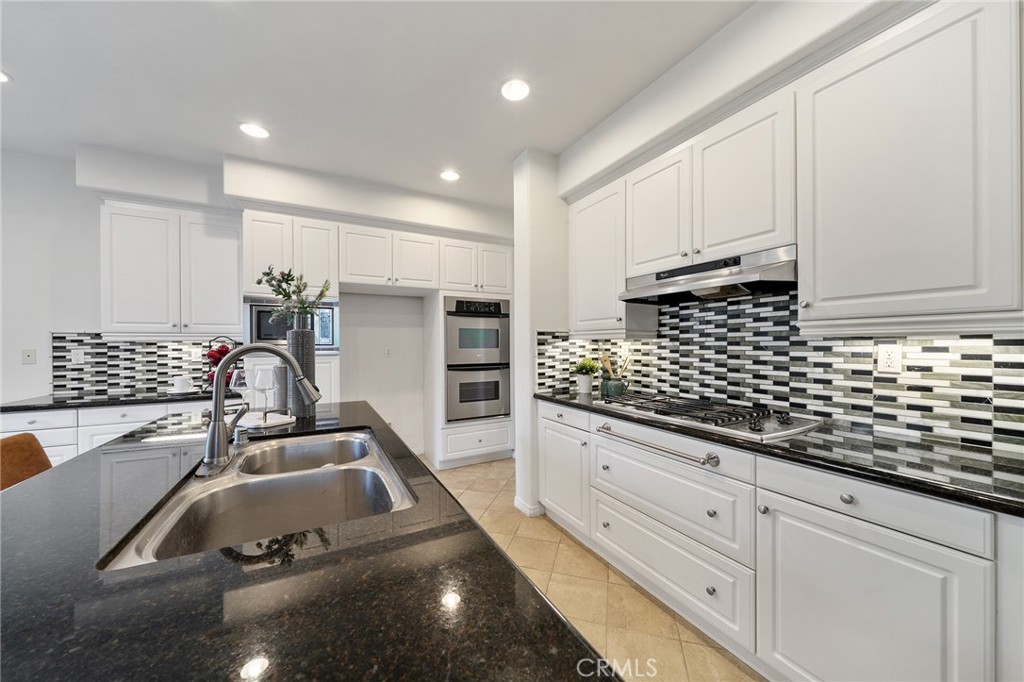 661 Lavender Property Photo 24