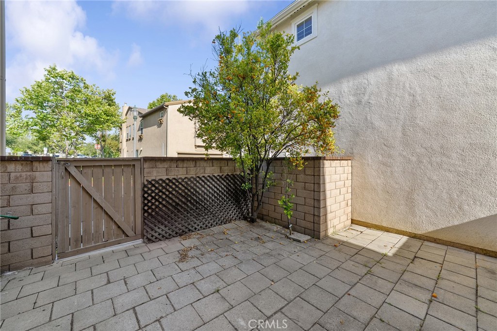 661 Lavender Property Photo 27