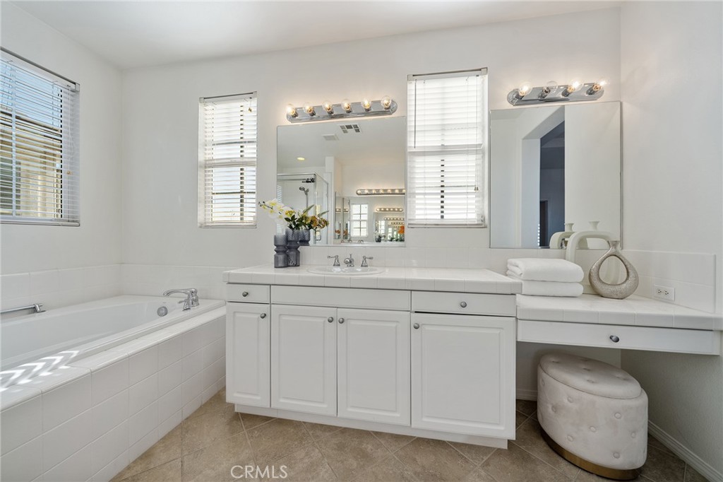 661 Lavender Property Photo 32