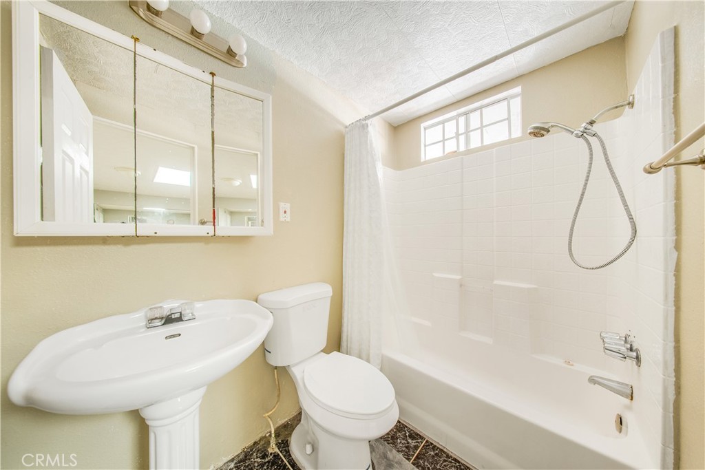 21111 Dolores St 109 Property Photo 16