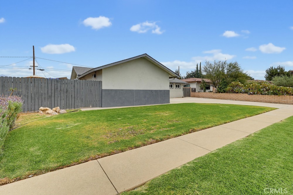 19655 E Covina Property Photo 4