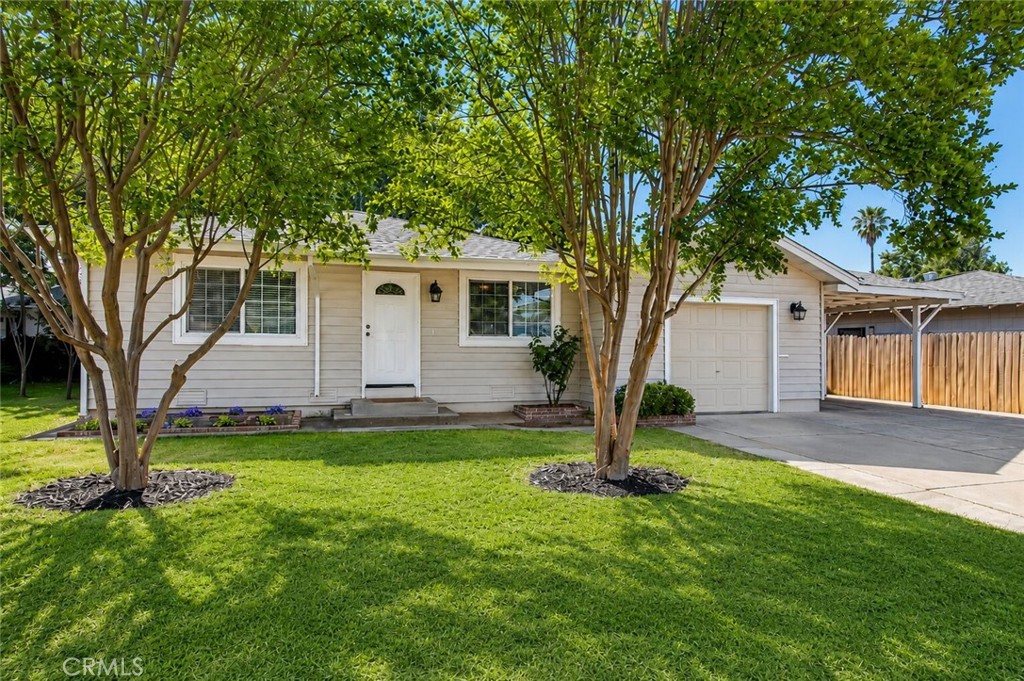 10482 Malaga Property Photo 1