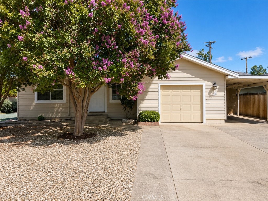 10482 Malaga Property Photo 12