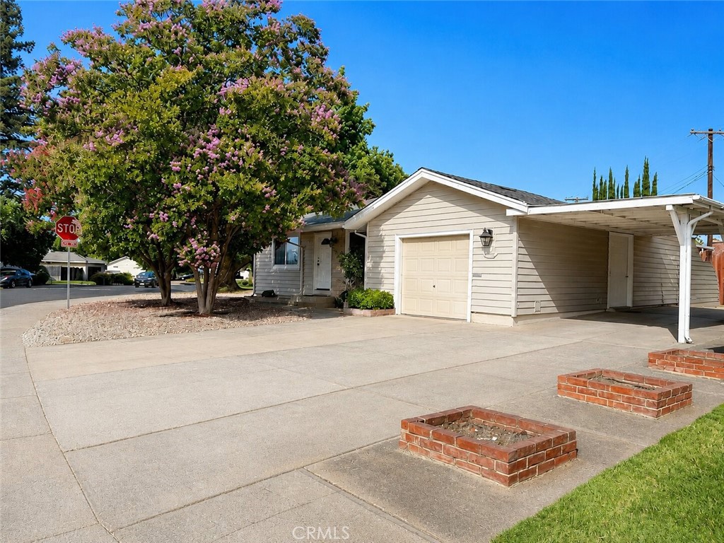 10482 Malaga Property Photo 13
