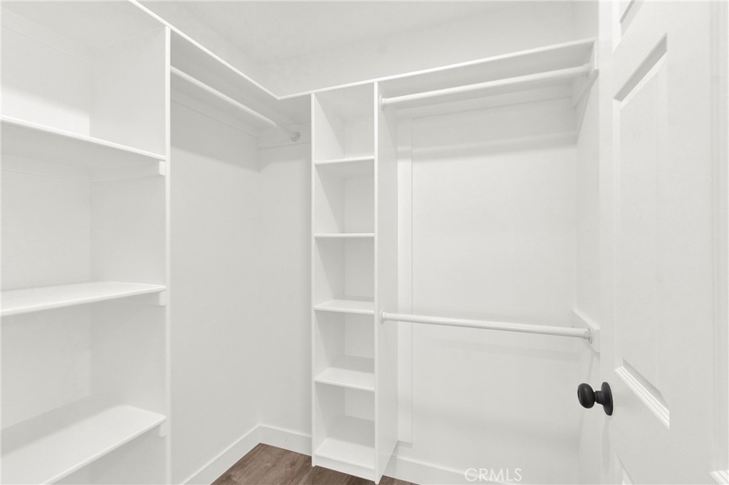 5646 Deodar B Property Photo 7