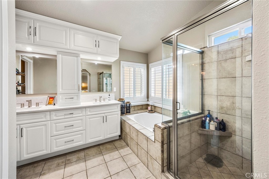 6551 Westmont Property Photo 57