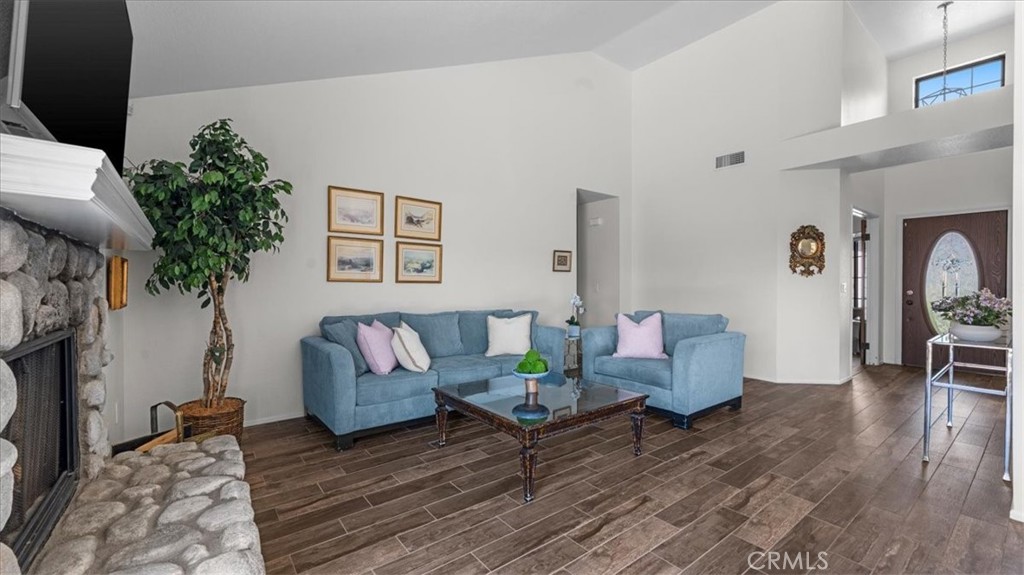 1338 Brookhaven Place Property Photo 6