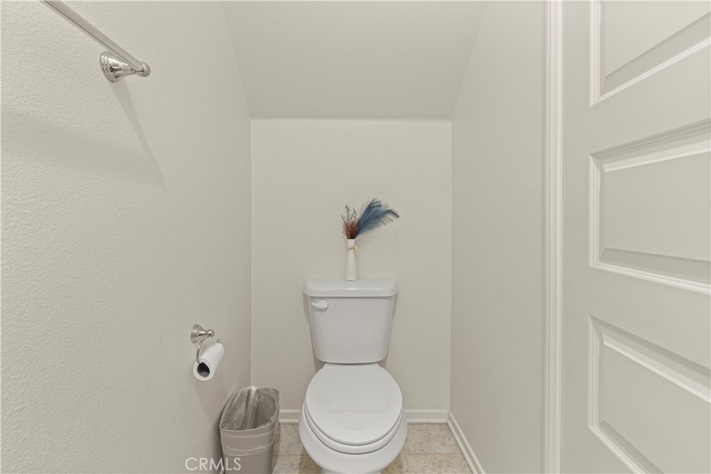 145 Camden Court Property Photo 12
