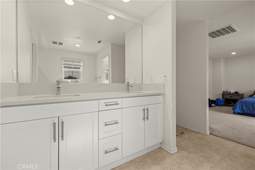 145 Camden Court Property Photo 20