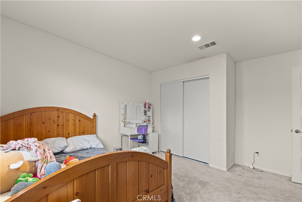 145 Camden Court Property Photo 28