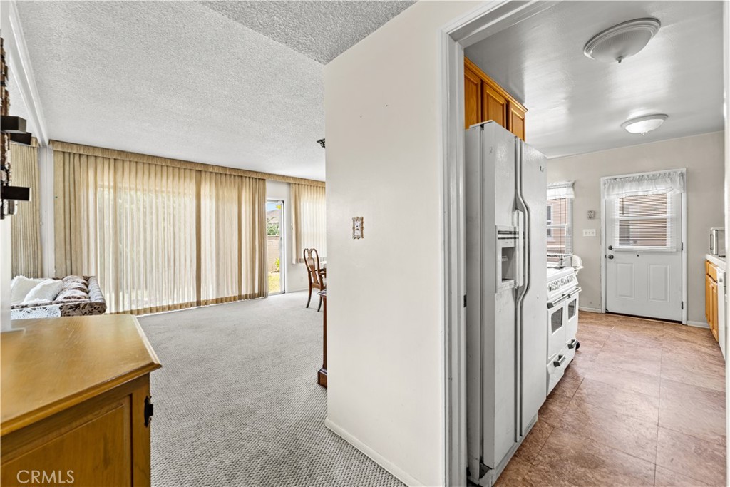 13316 S Wilton Property Photo 5