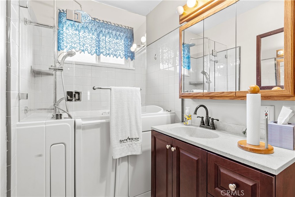 13316 S Wilton Property Photo 19