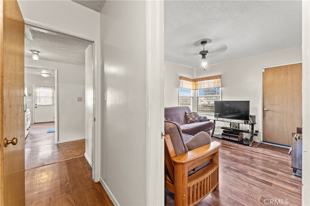 13316 S Wilton Property Photo 22