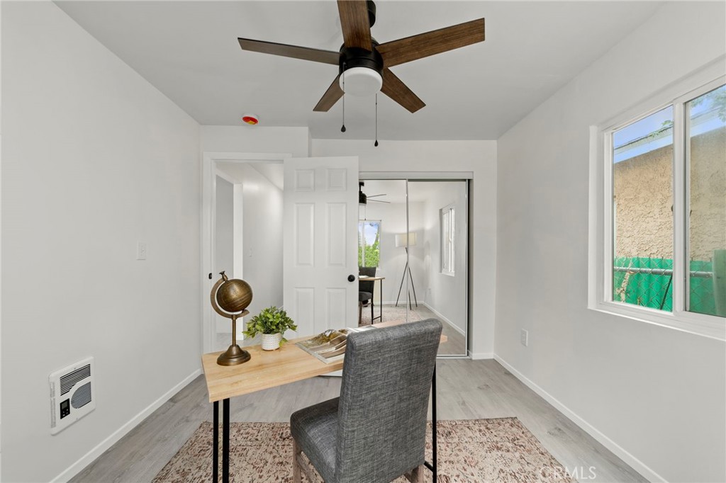 308 N Pasadena Avenue Property Photo 14