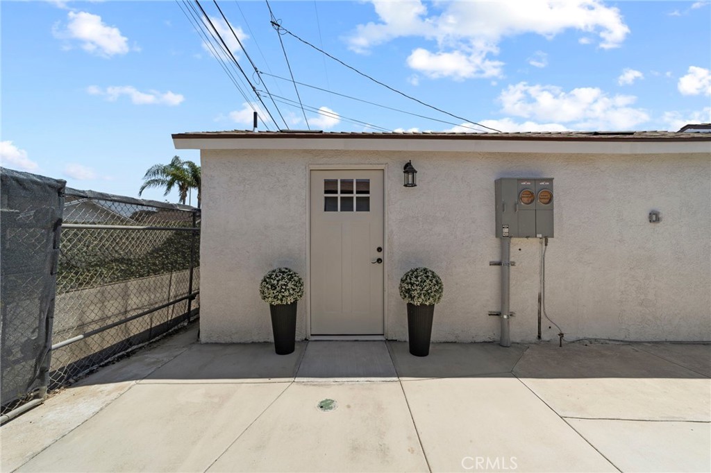 308 N Pasadena Avenue Property Photo 28