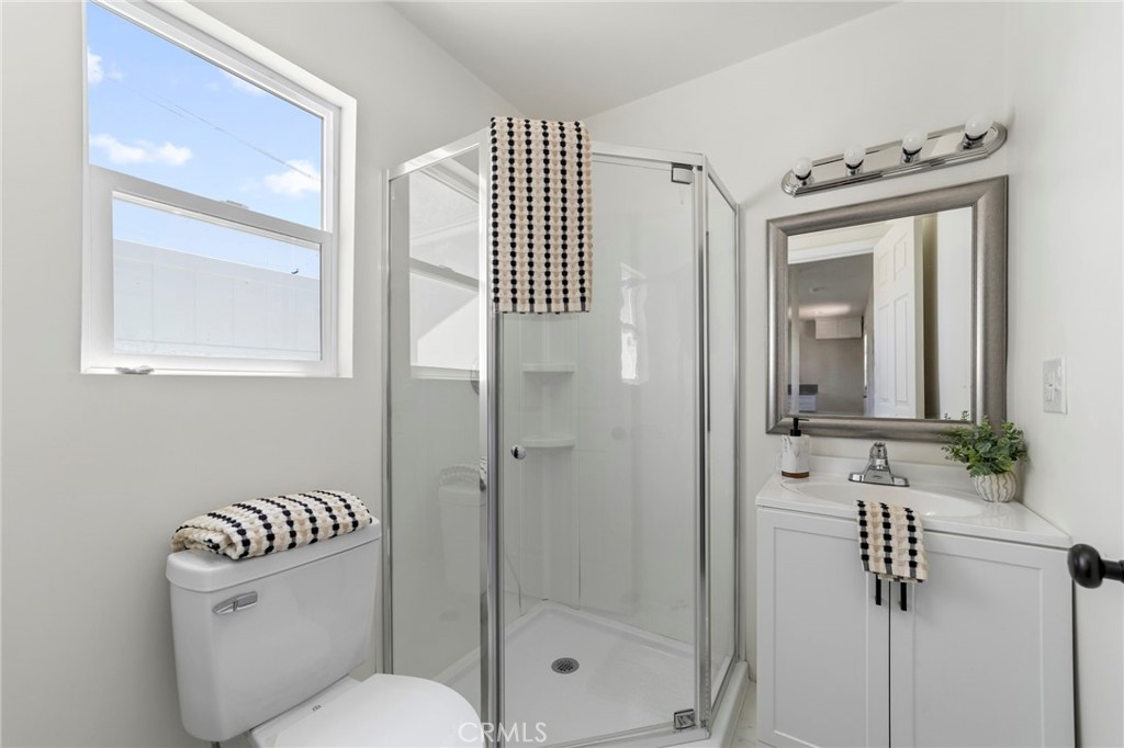 308 N Pasadena Avenue Property Photo 33