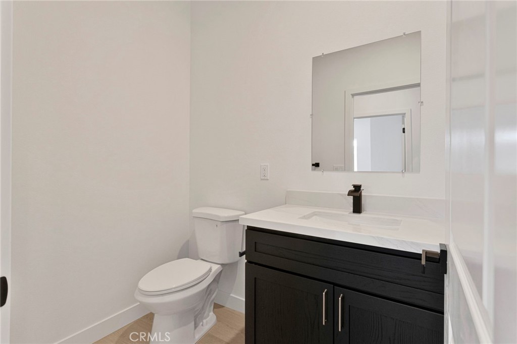 16443 Pine Street Property Photo 31