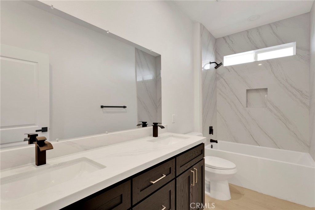 16443 Pine Street Property Photo 34