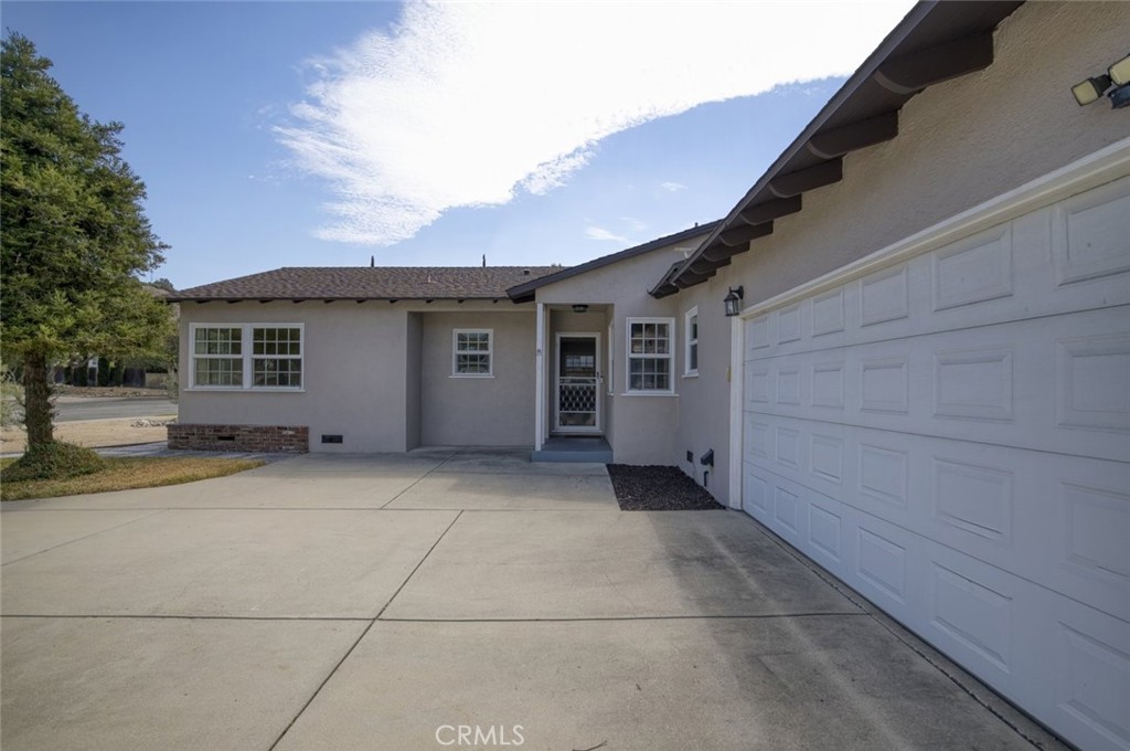 128 W Gaillard Street Property Photo 4
