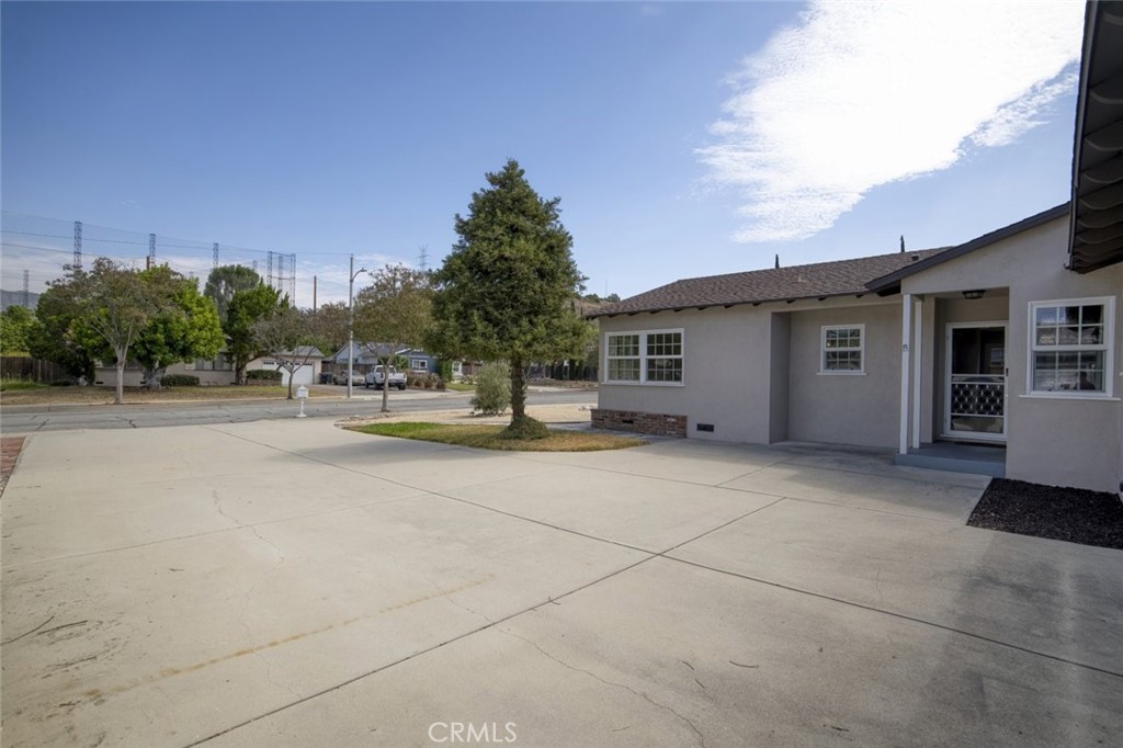 128 W Gaillard Street Property Photo 5