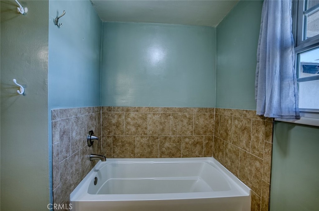 128 W Gaillard Street Property Photo 33