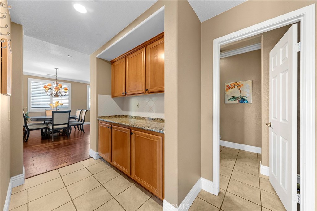 5128 Glenview Street Property Photo 25
