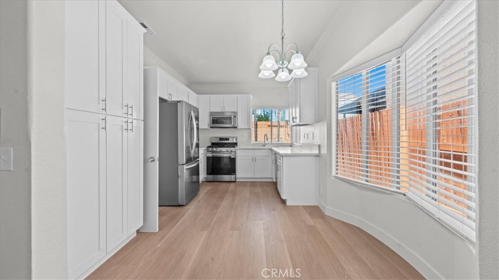 16641 Sir Barton Property Photo 6