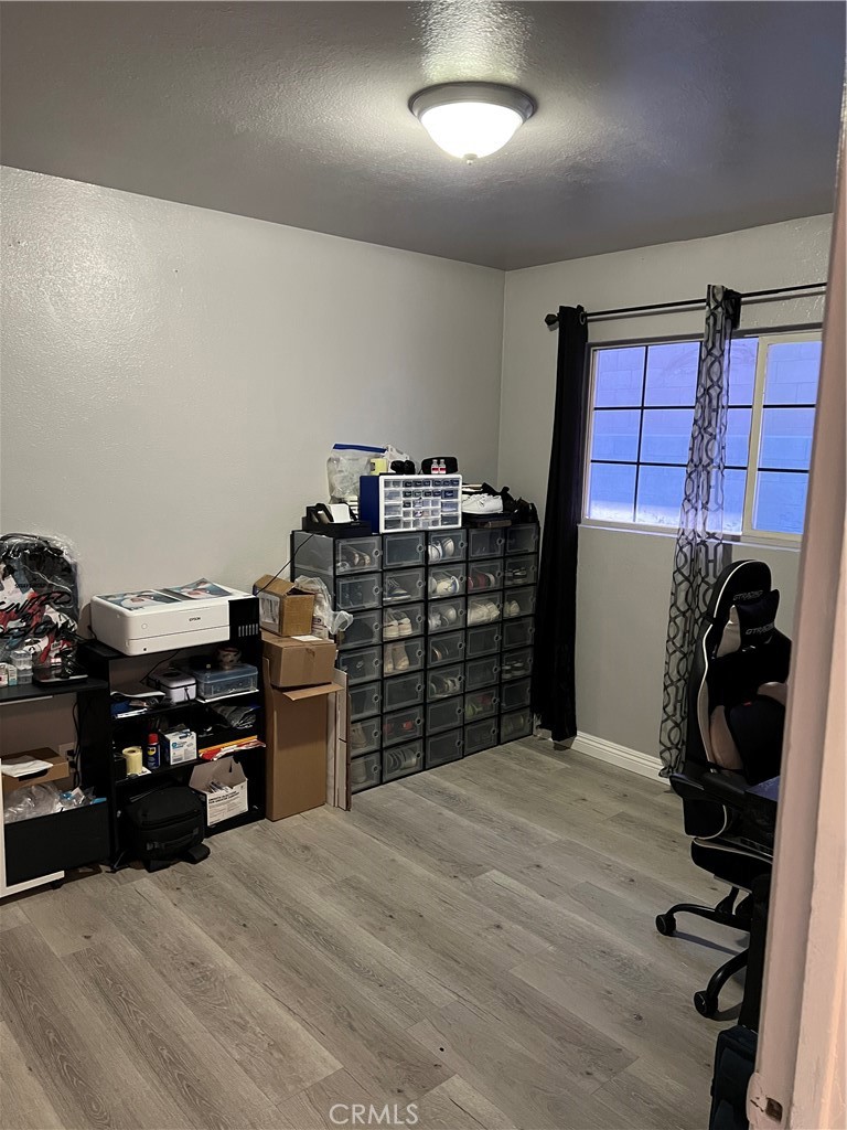 8928 Date Property Photo 22