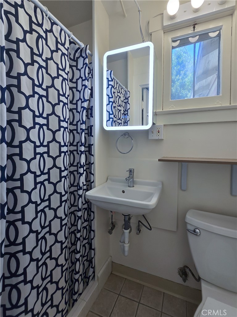 901 N Indian Hill Boulevard Property Photo 14