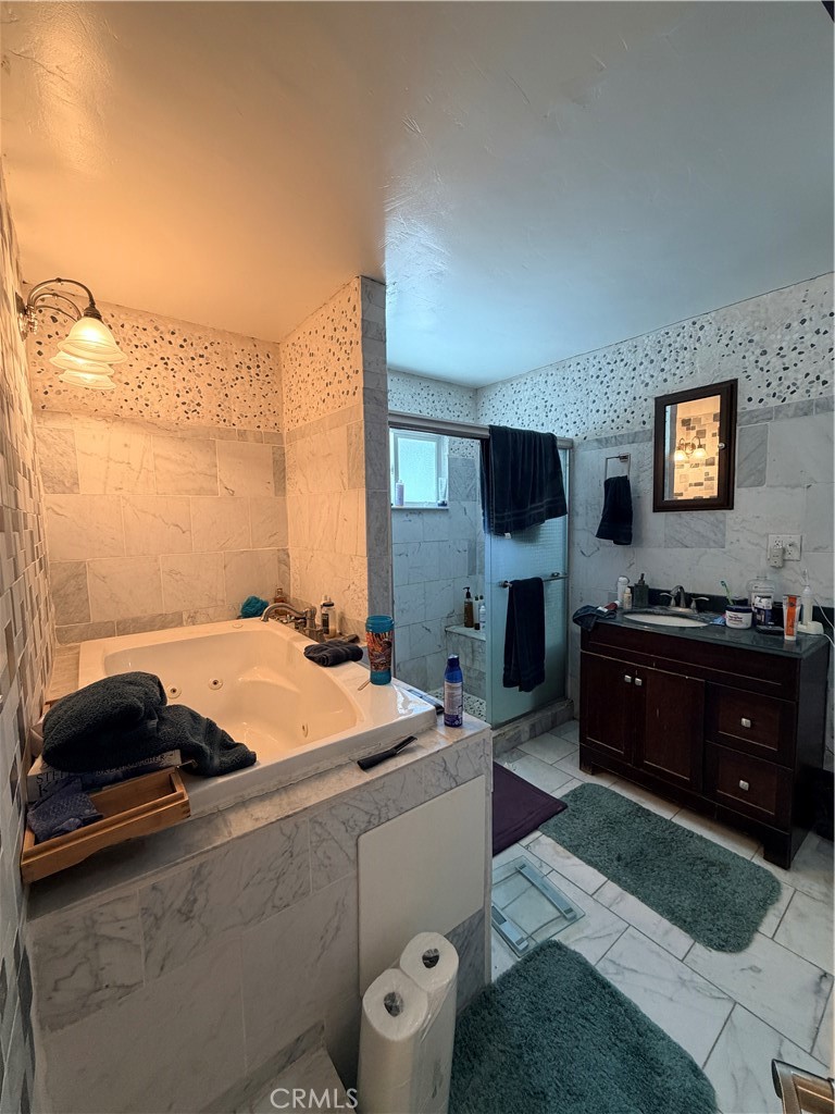 18925 Cedar Valley Property Photo 26