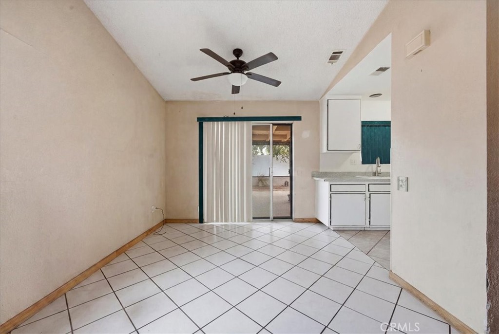 7570 Kempster Court Property Photo 12