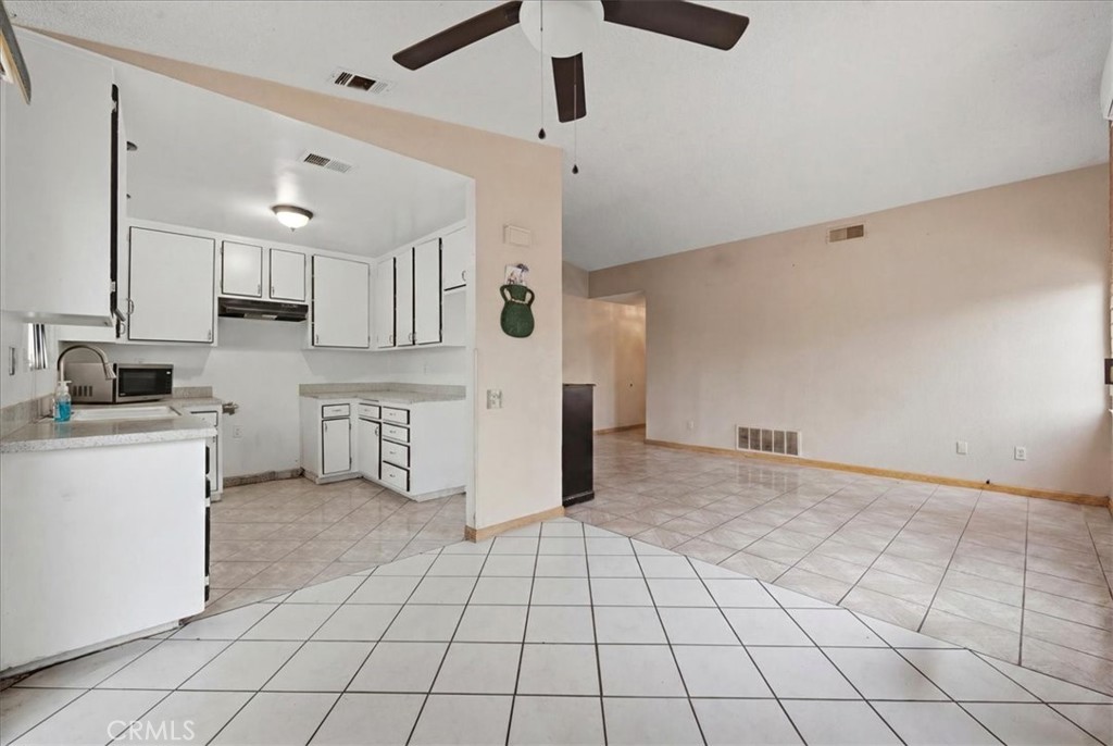 7570 Kempster Court Property Photo 13