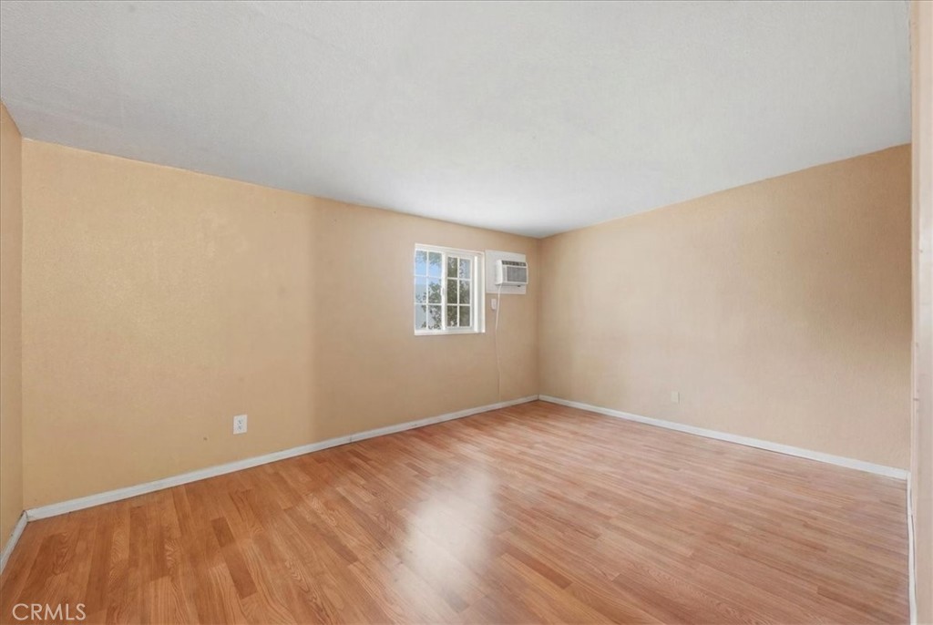 7570 Kempster Court Property Photo 21