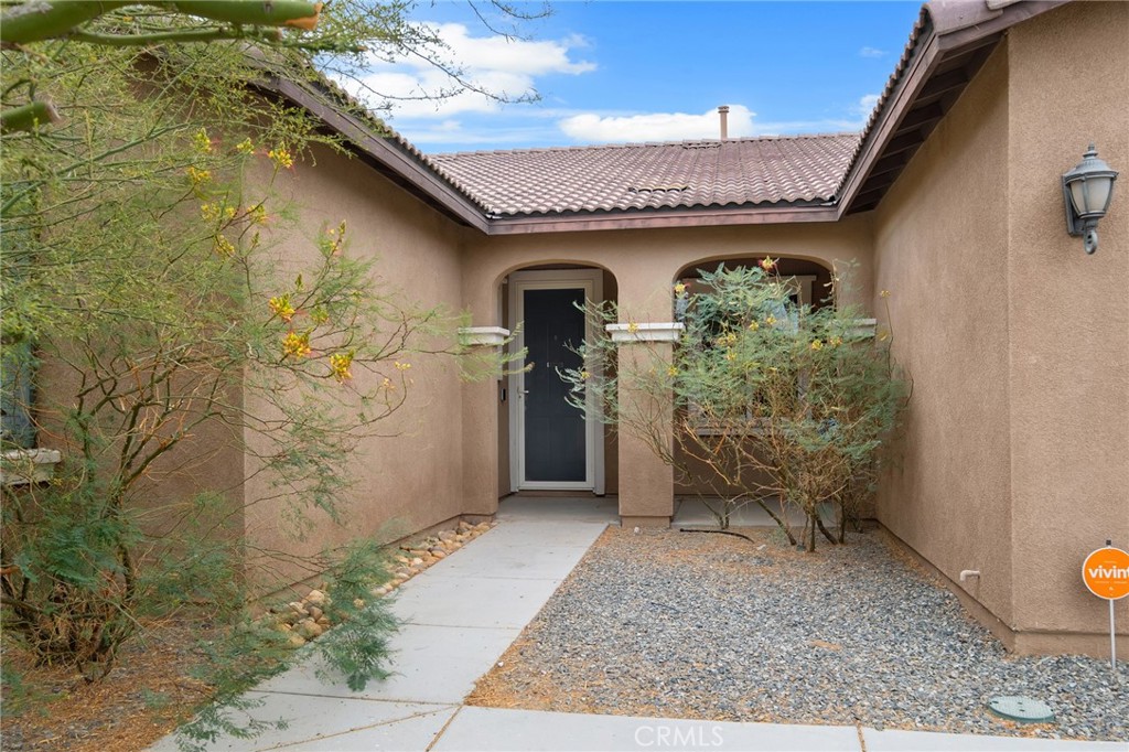 14262 Vincent Property Photo 4