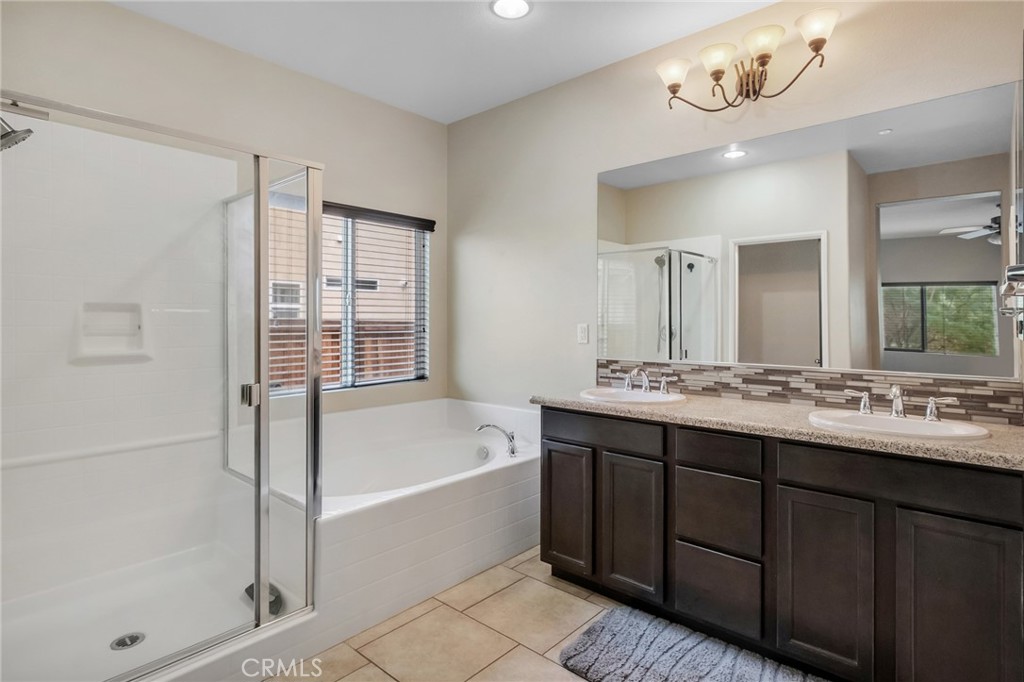 14262 Vincent Property Photo 11