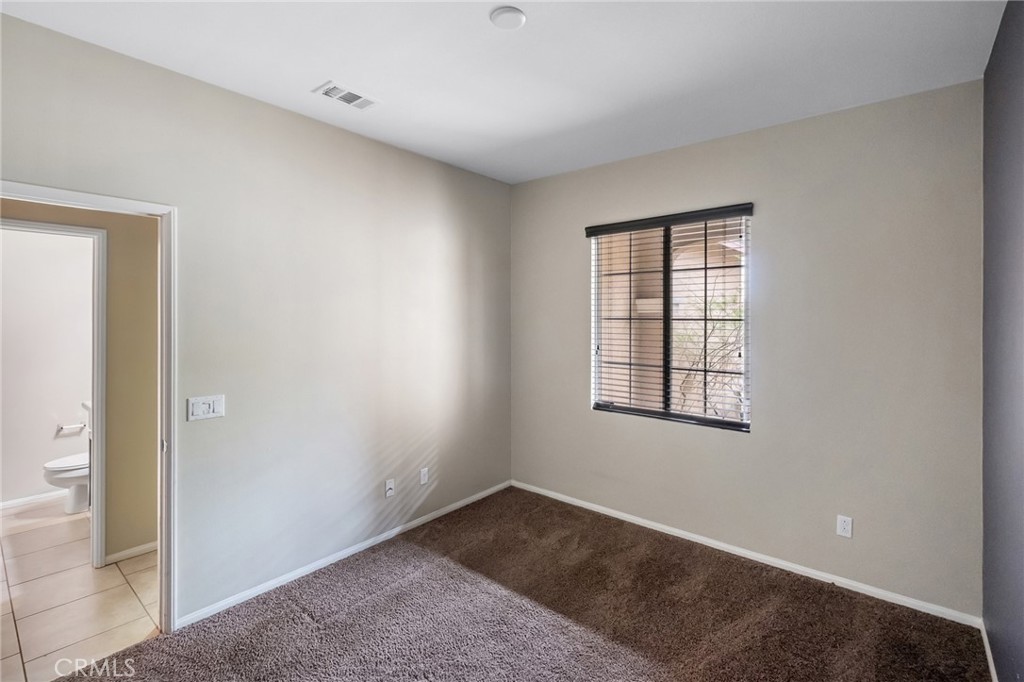 14262 Vincent Property Photo 17