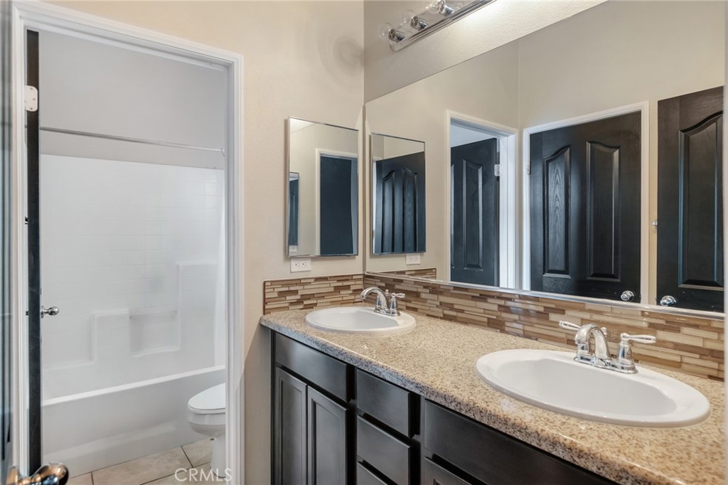 14262 Vincent Property Photo 20