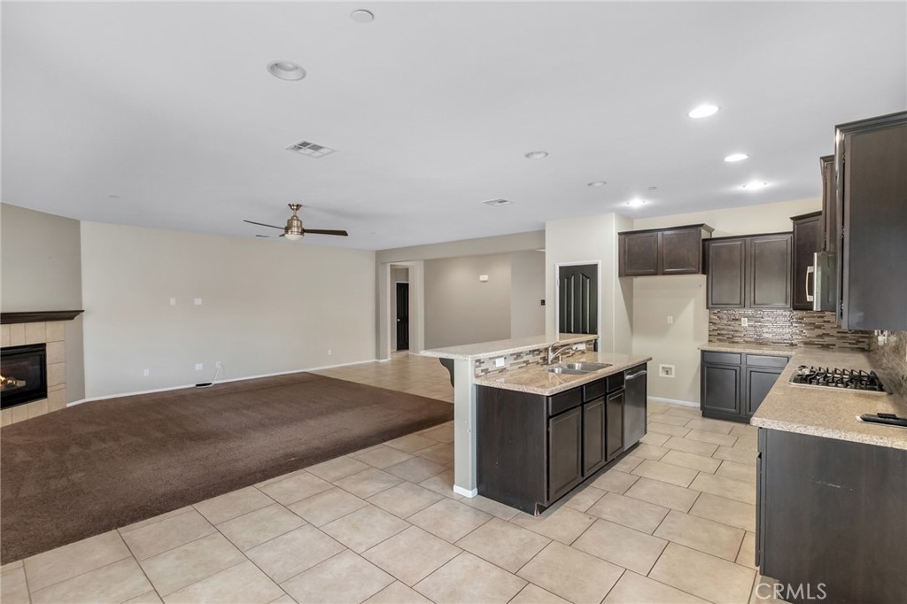 14262 Vincent Property Photo 26