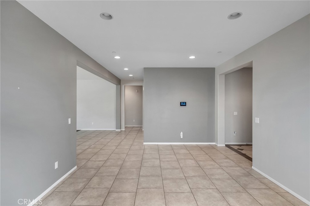 14262 Vincent Property Photo 29
