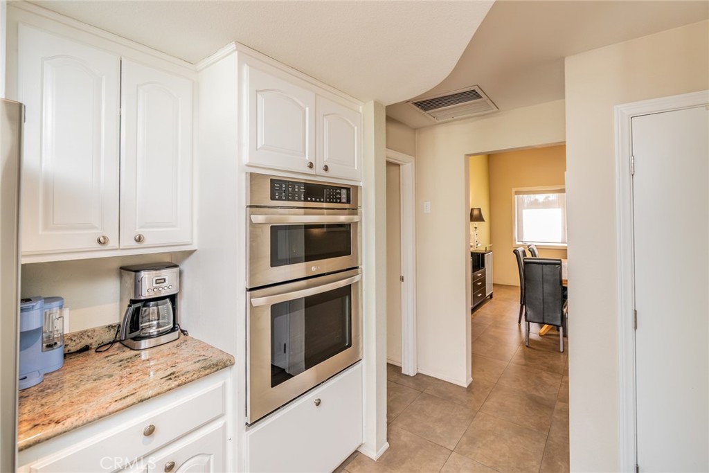 1600 E Palm Tree Drive Property Photo 4