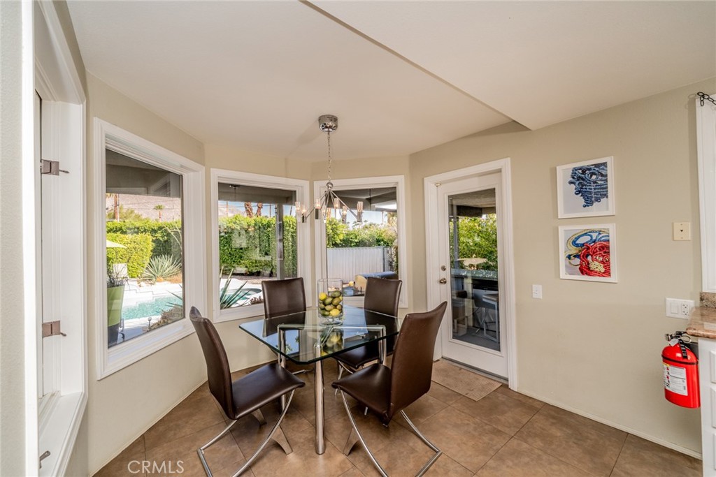 1600 E Palm Tree Drive Property Photo 8