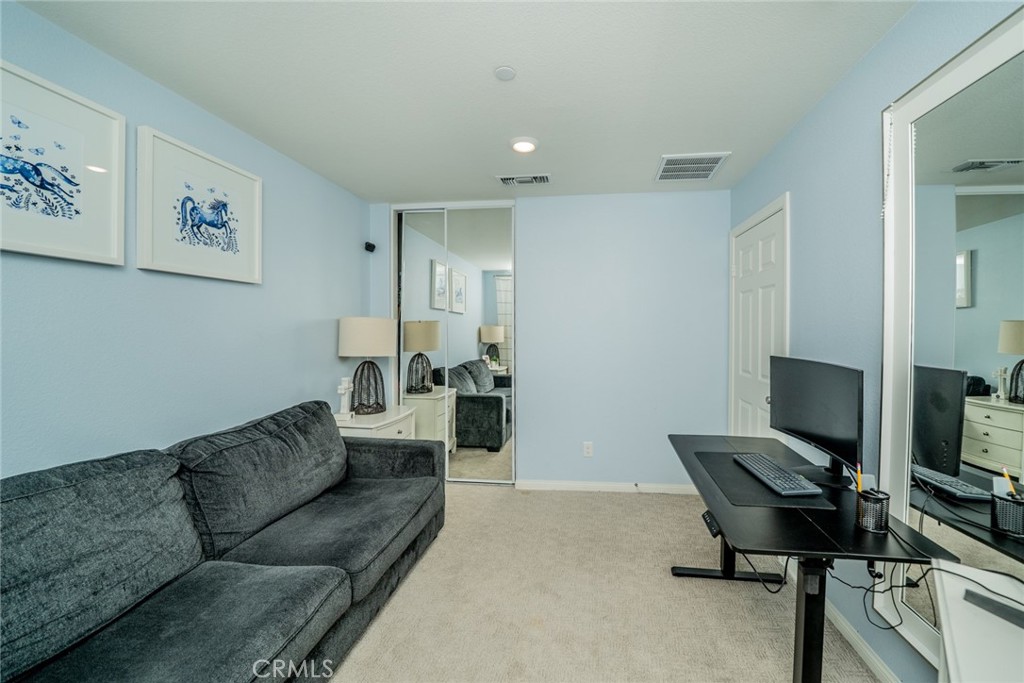 1617 Honeysuckle Place Property Photo 20