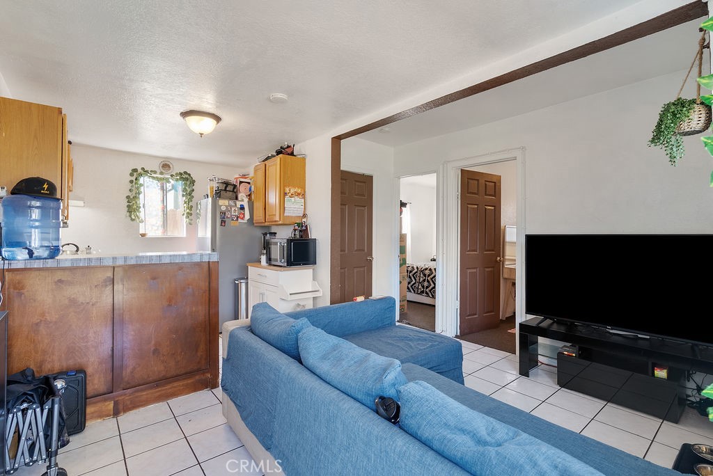 7032 Somerset Property Photo 11