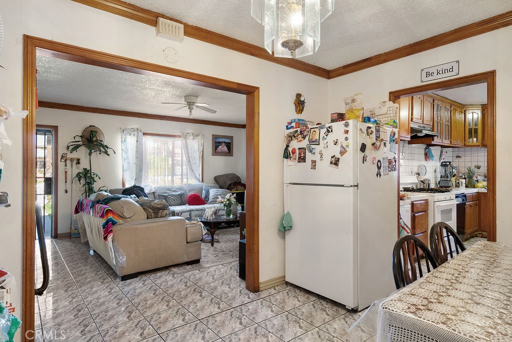 7032 Somerset Property Photo 12