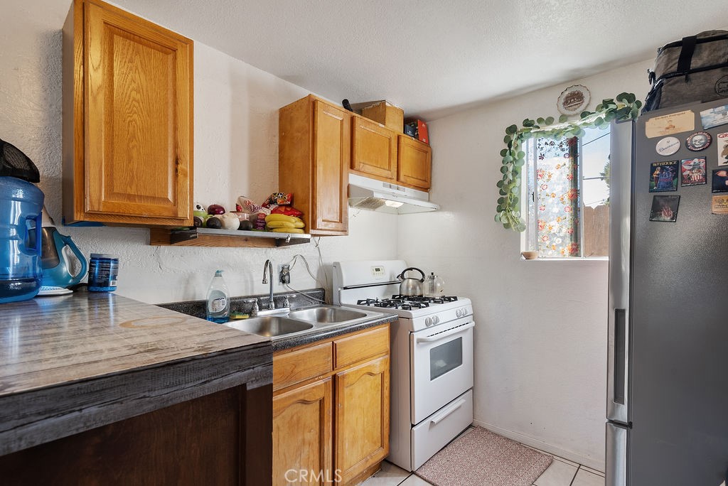 7032 Somerset Property Photo 18