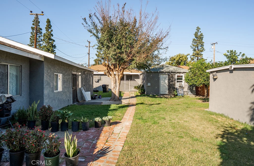 7032 Somerset Property Photo 34