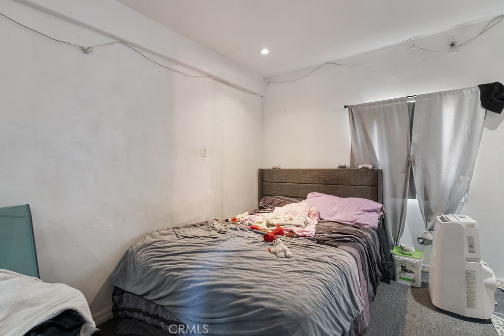 7032 Somerset Property Photo 37