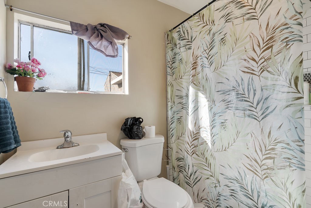 7032 Somerset Property Photo 43